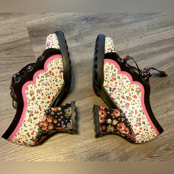 John Fluevog Fermare 8.5 - Picture 3 of 7